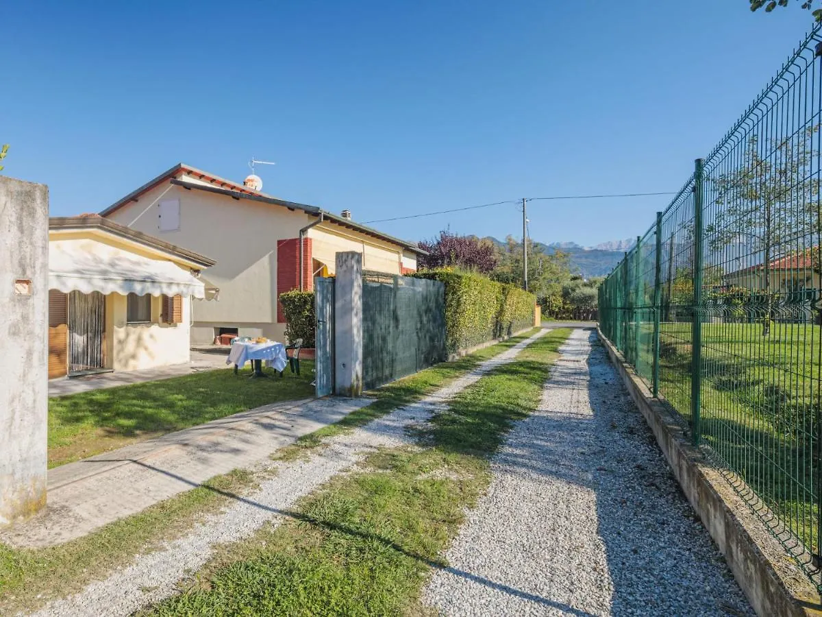 Holiday Home Casetta Mosti By Interhome Marina di Massa